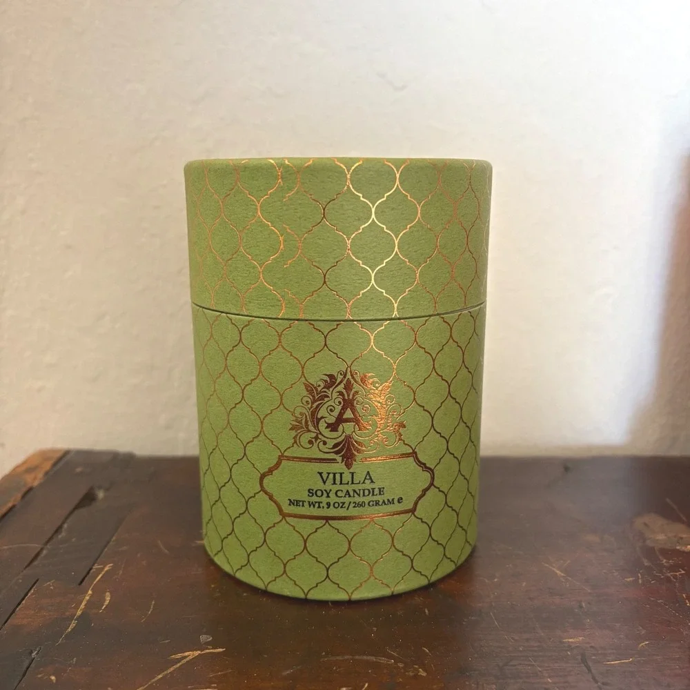 Archipelago Botanicals Villa Soy Candle 9 oz Warm Teak Oak Moss Crushed Vanilla